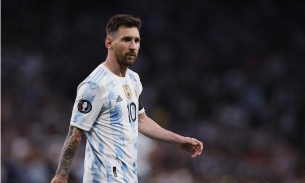 周星驰为张柏芝应援 喜剧之王回忆杀